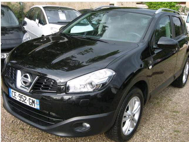 Left hand drive NISSAN QASHAI TEKNA ALLMODE 4X4 FRENCH